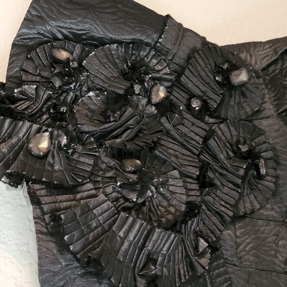 BCBG MaxAzria dress - Picture 3 of 8